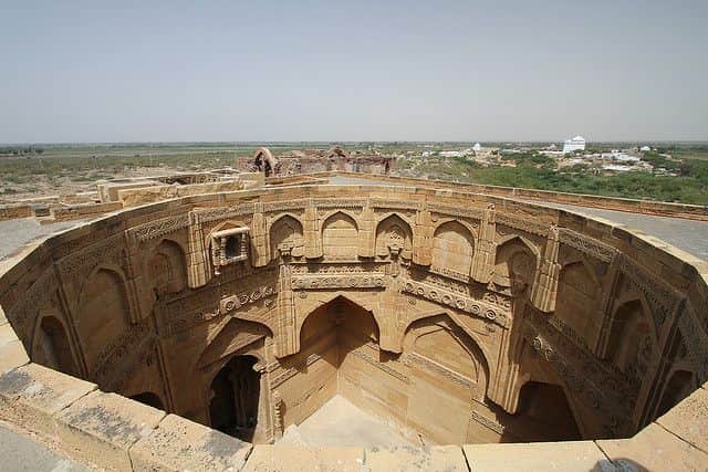 Graveyard Makli Hill 2 min