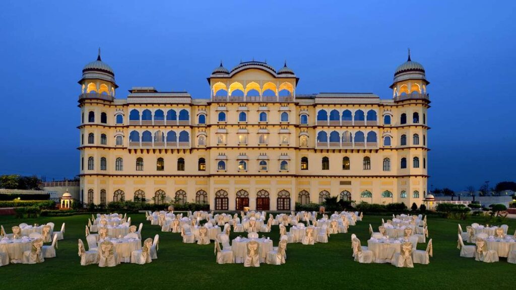 NOOR MAHAL