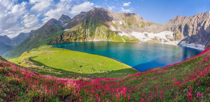 Ratti Gali Lake