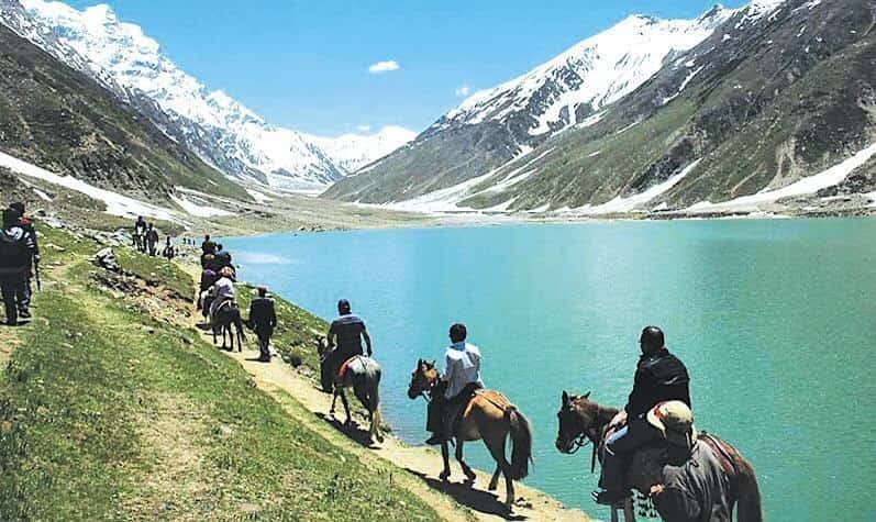 jheel saiful malook min